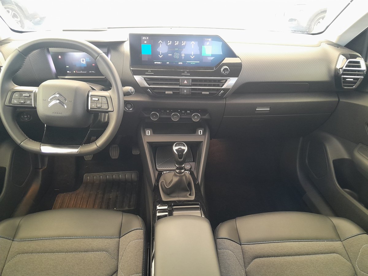 Citroën C4 (3)