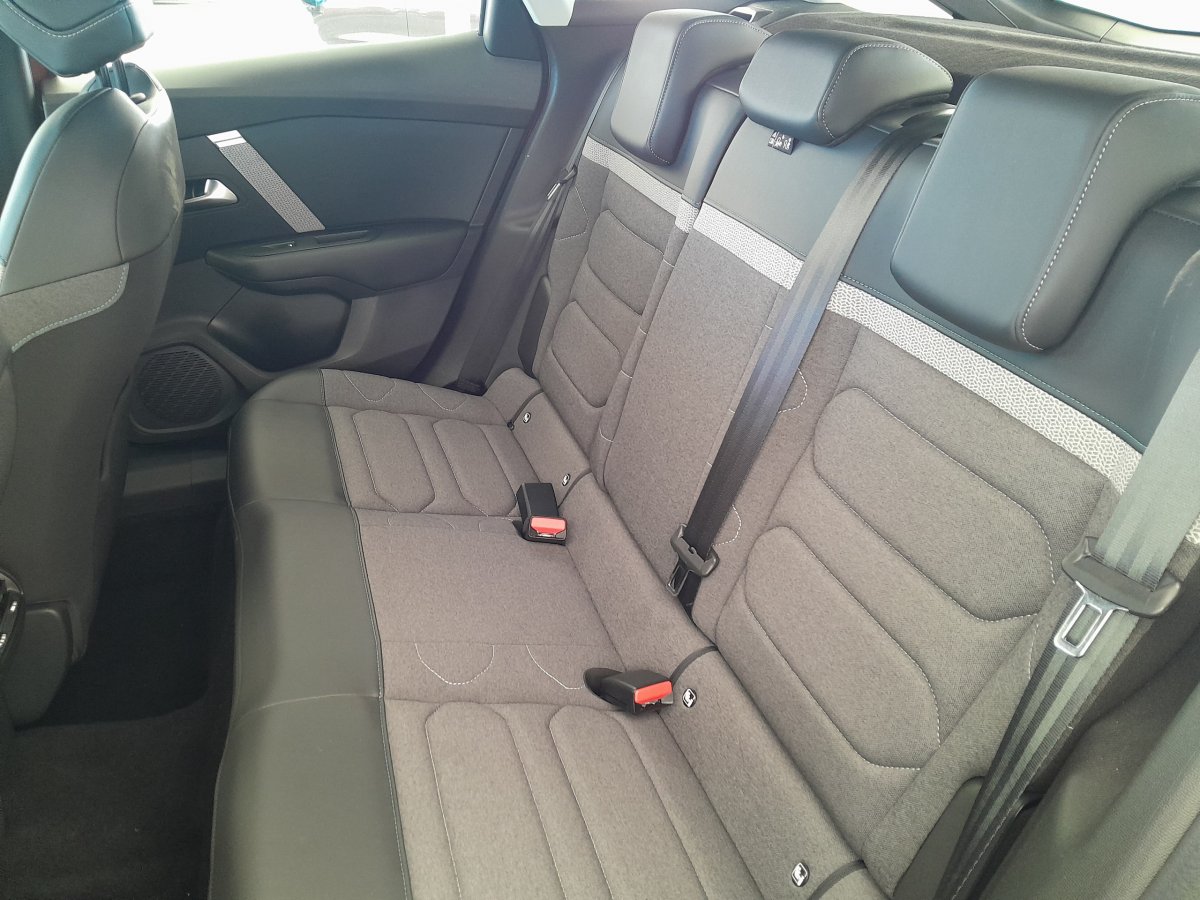 Citroën C4 (3)
