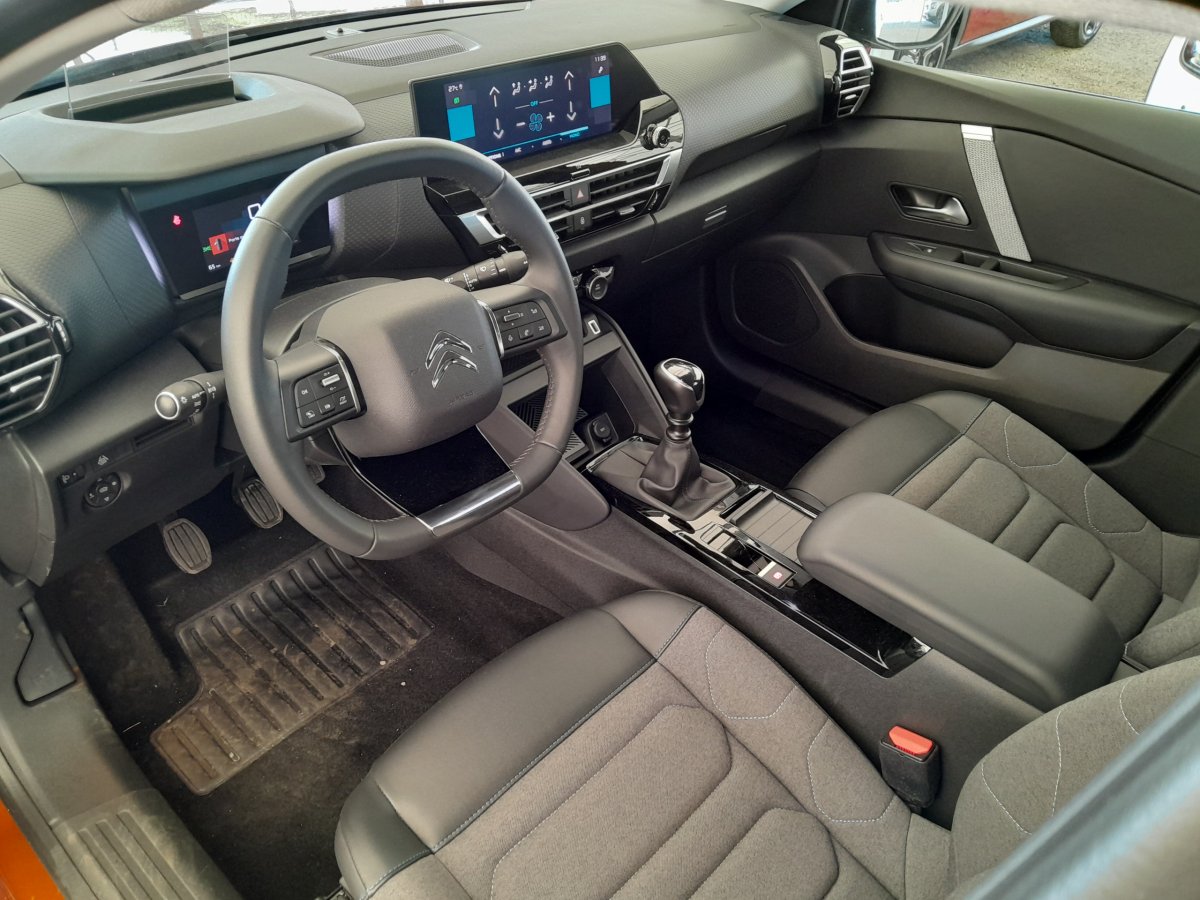 Citroën C4 (3)