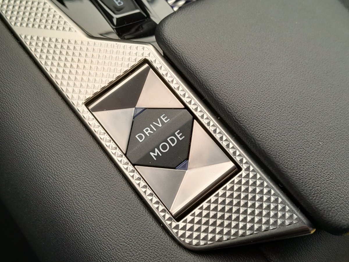 Ds DS 4 (2)