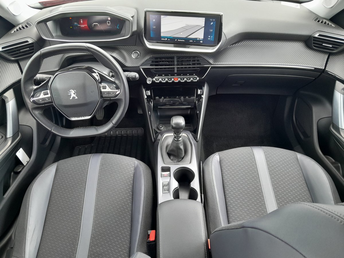 Peugeot 2008 (2)
