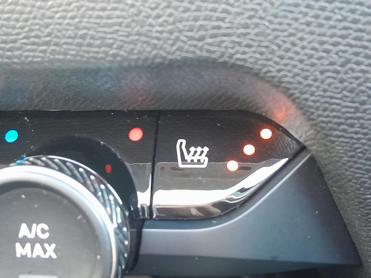 Citroën C4 (3)