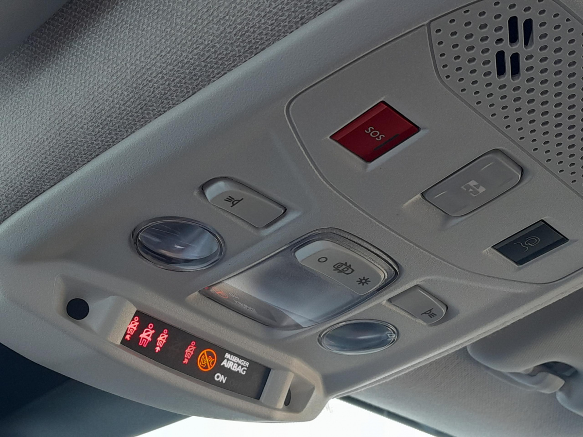 Citroën C4 (3)