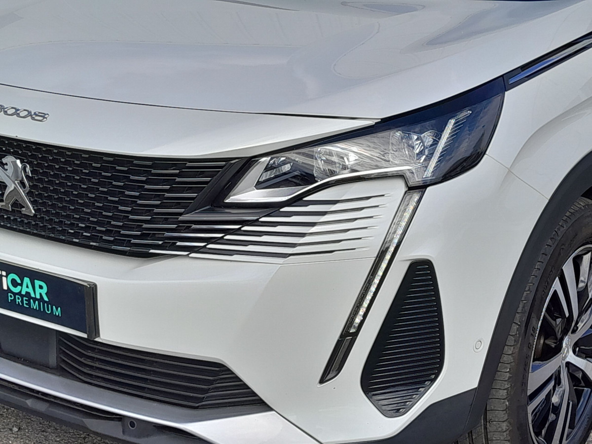 Peugeot 3008 (2)