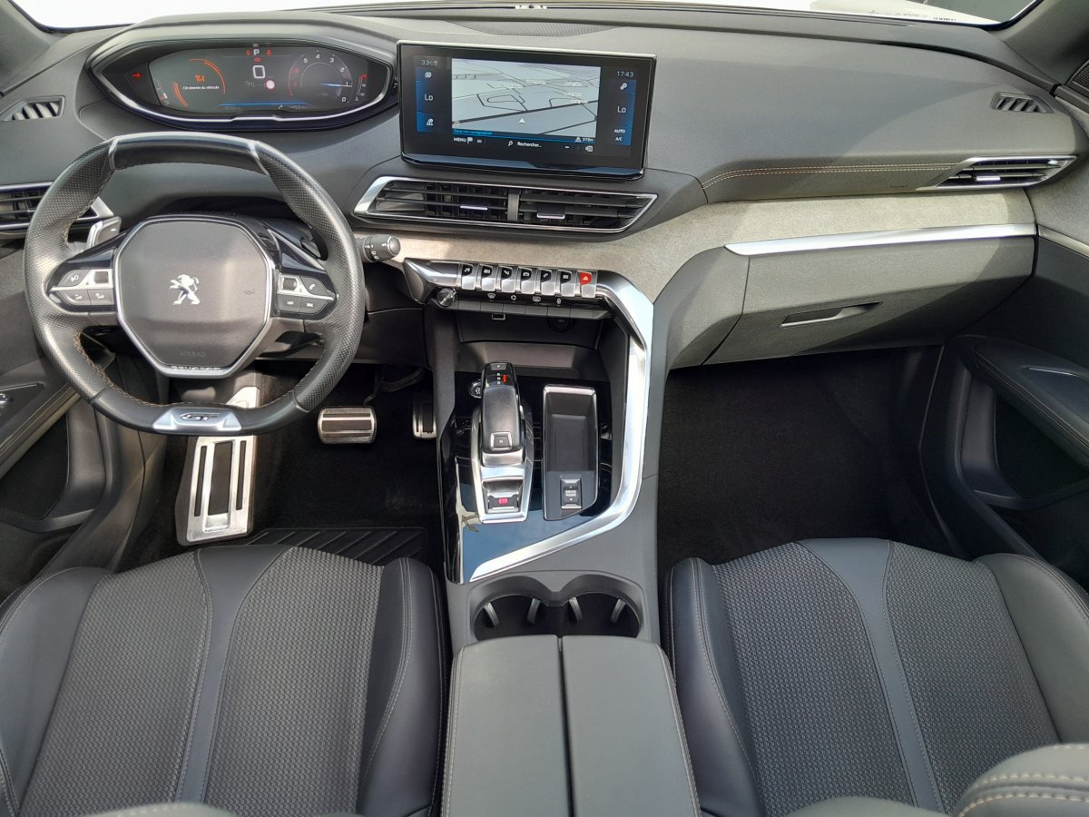 Peugeot 3008 (2)