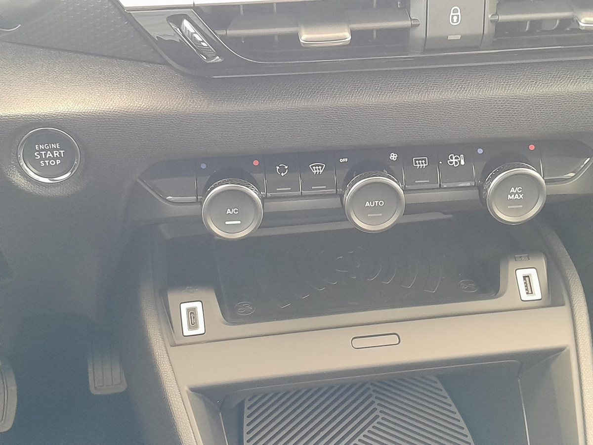 Citroën C4 (3)