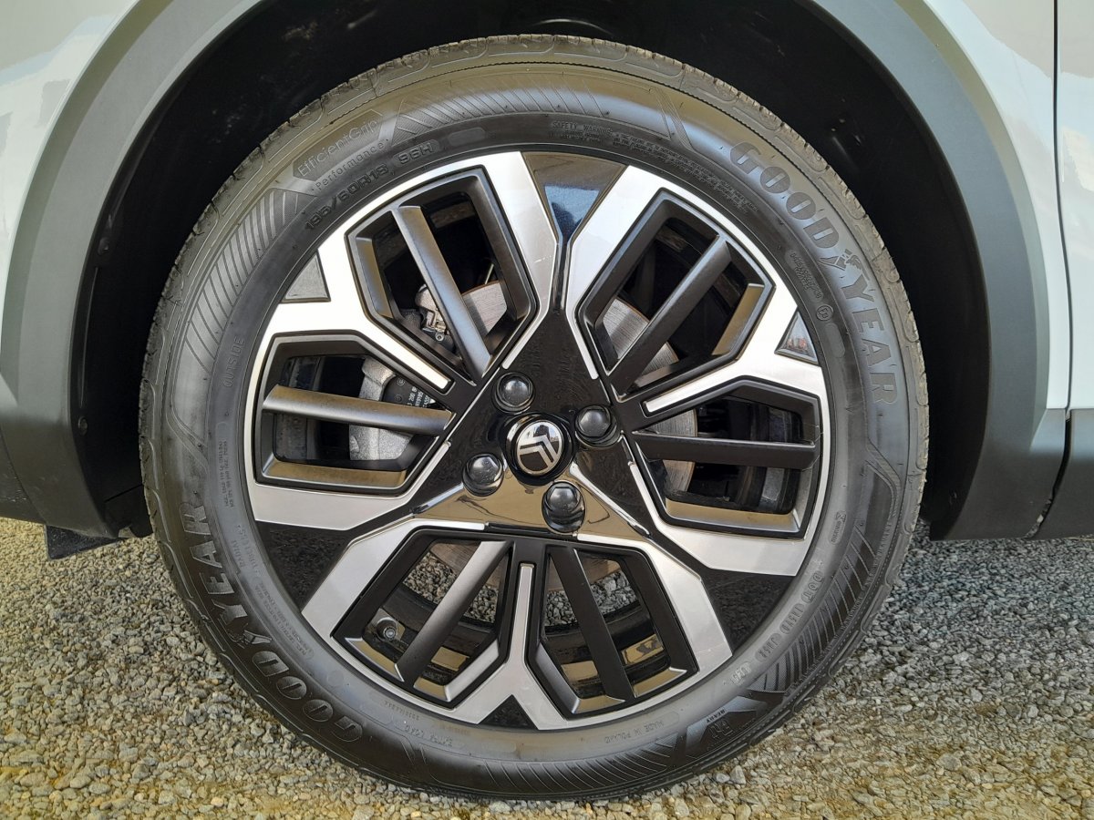 Citroën C4 (3)
