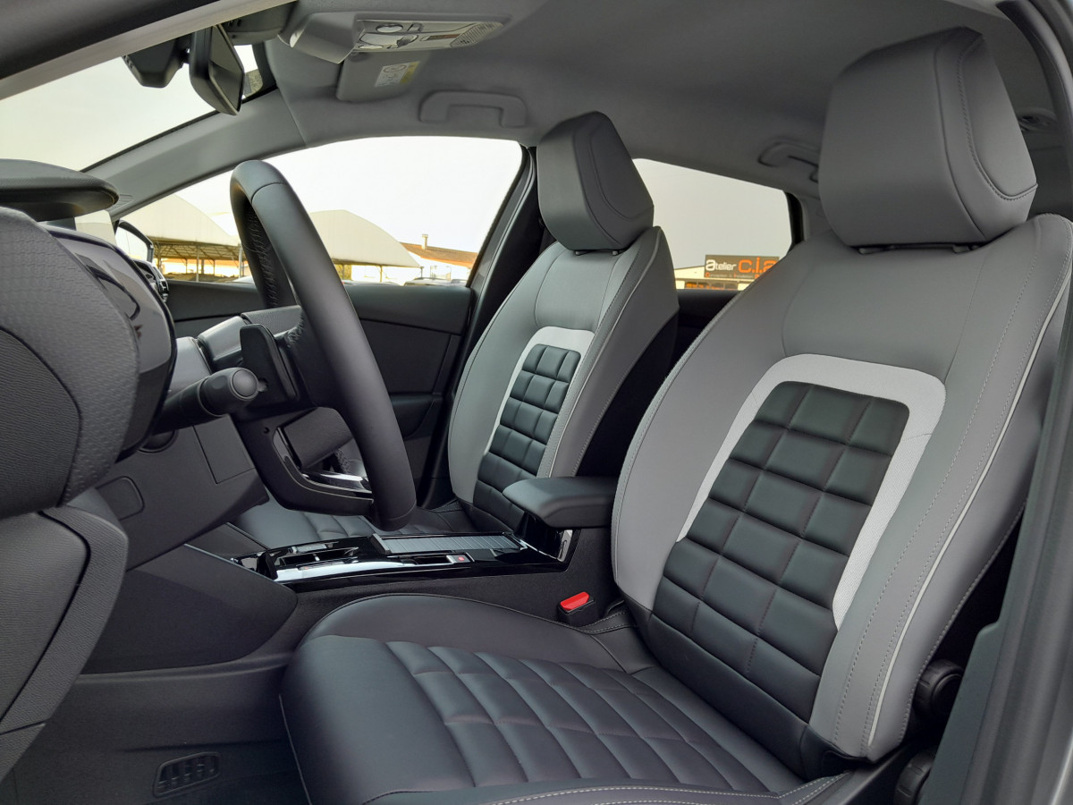 Citroën C4 (3)