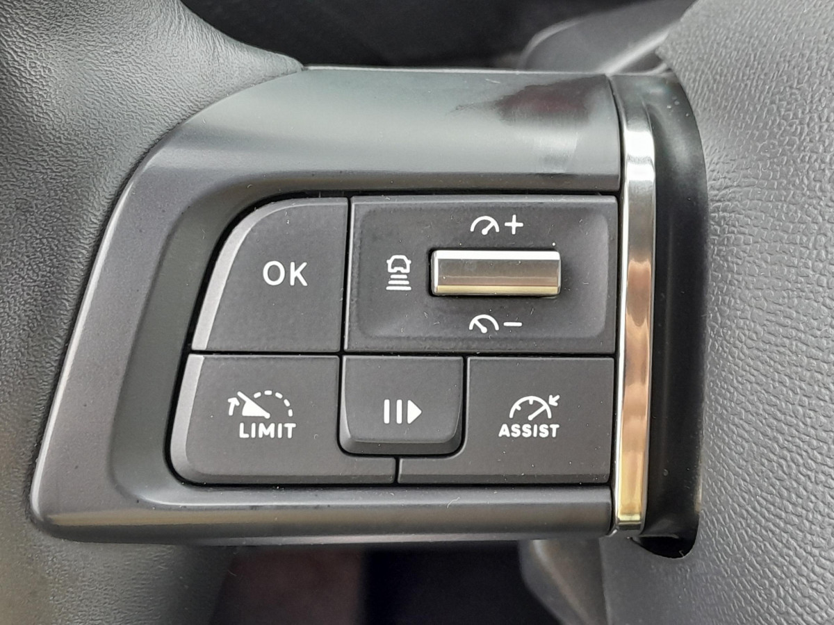 Citroën Ë-C4 (3)