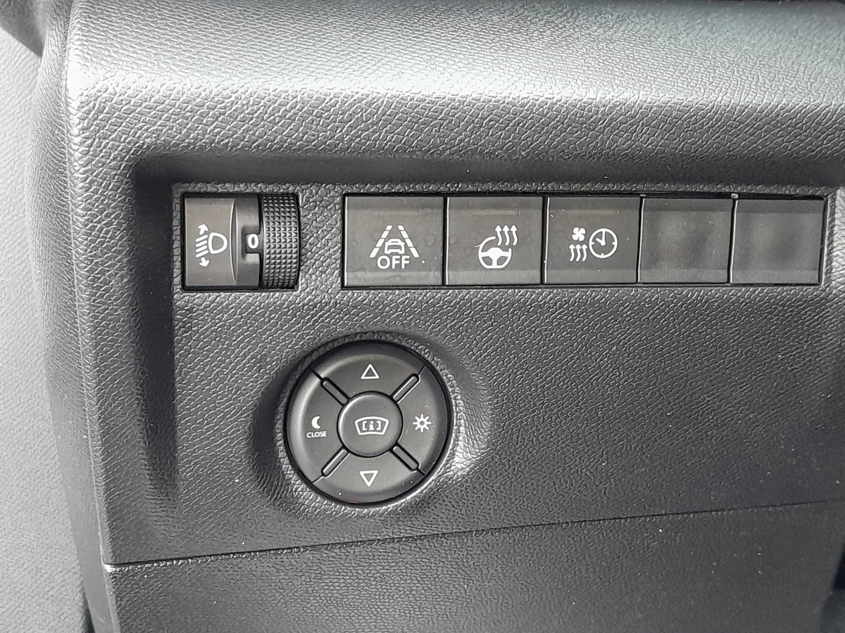 Citroën Ë-C4 (3)