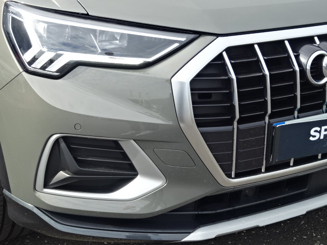 Audi Q3 (2)