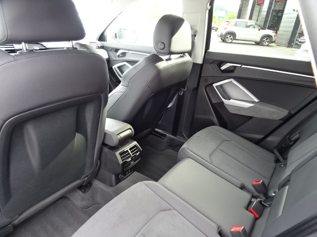 Audi Q3 (2)