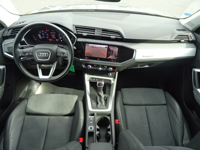 Audi Q3 (2)