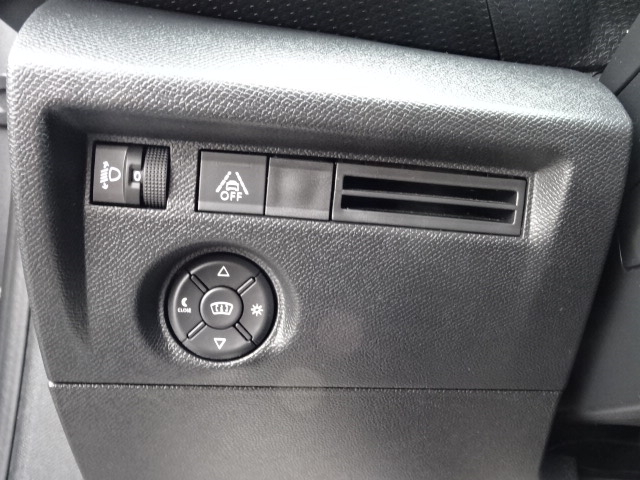 Citroën C4 (3)