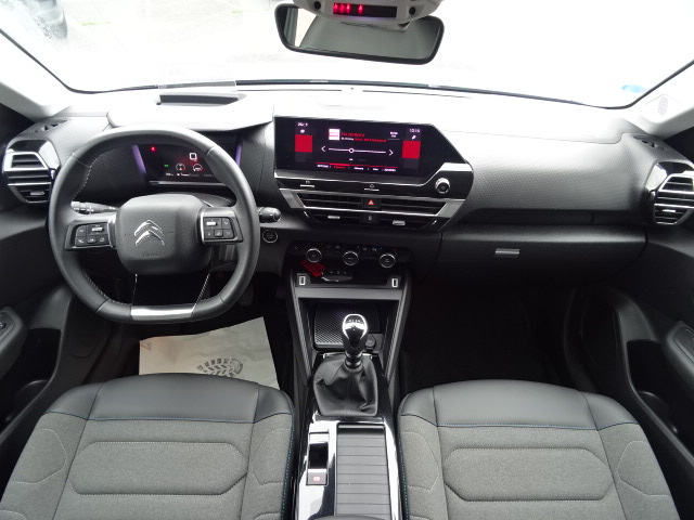 Citroën C4 (3)