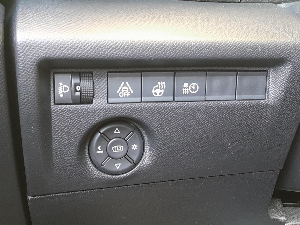 Citroën Ë-C4 (3)