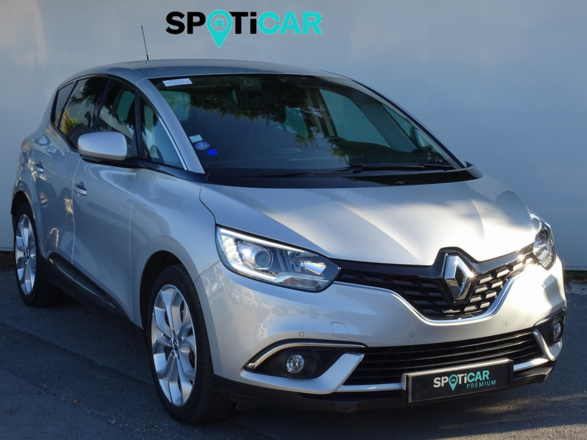 Renault Scénic (4)