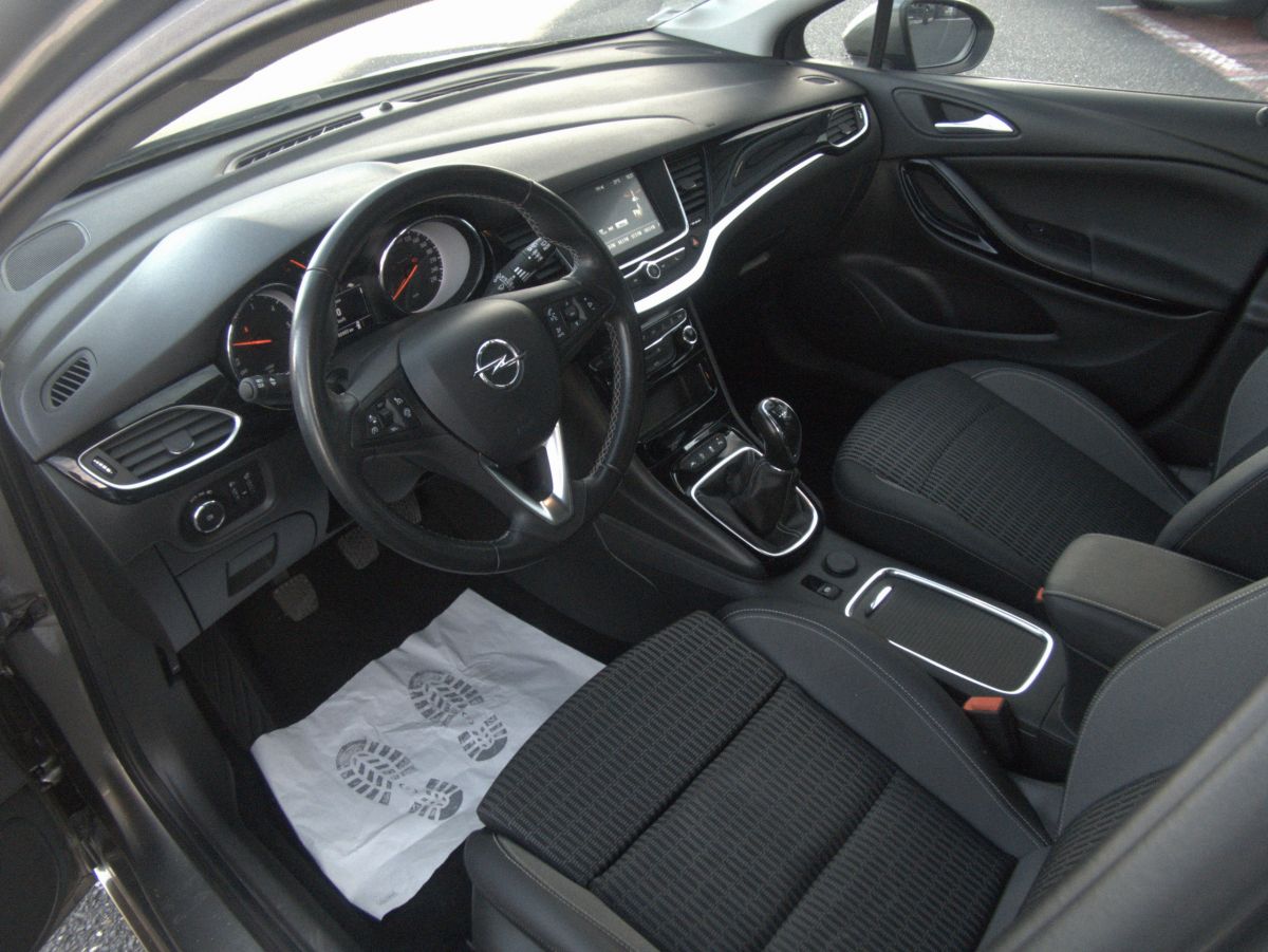 Opel Astra (5)