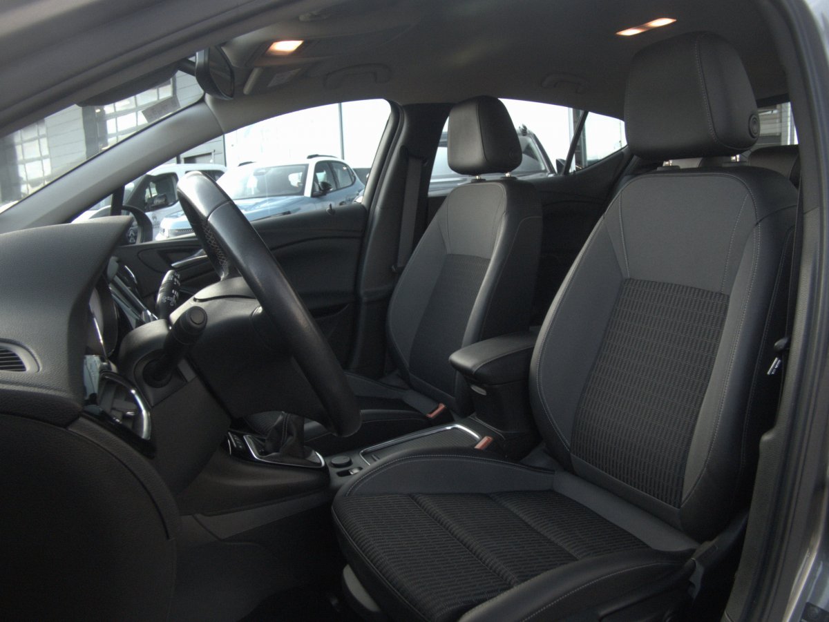 Opel Astra (5)