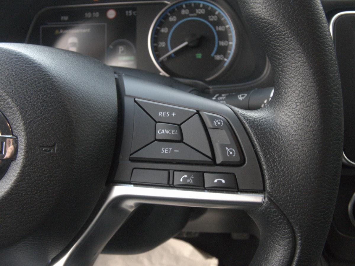 Nissan Leaf (2)
