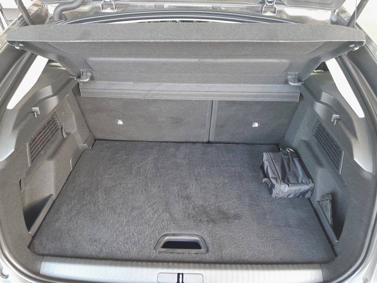 Citroën Ë-C4 (3)