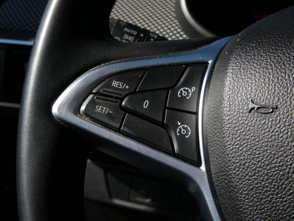 Dacia Sandero (2)