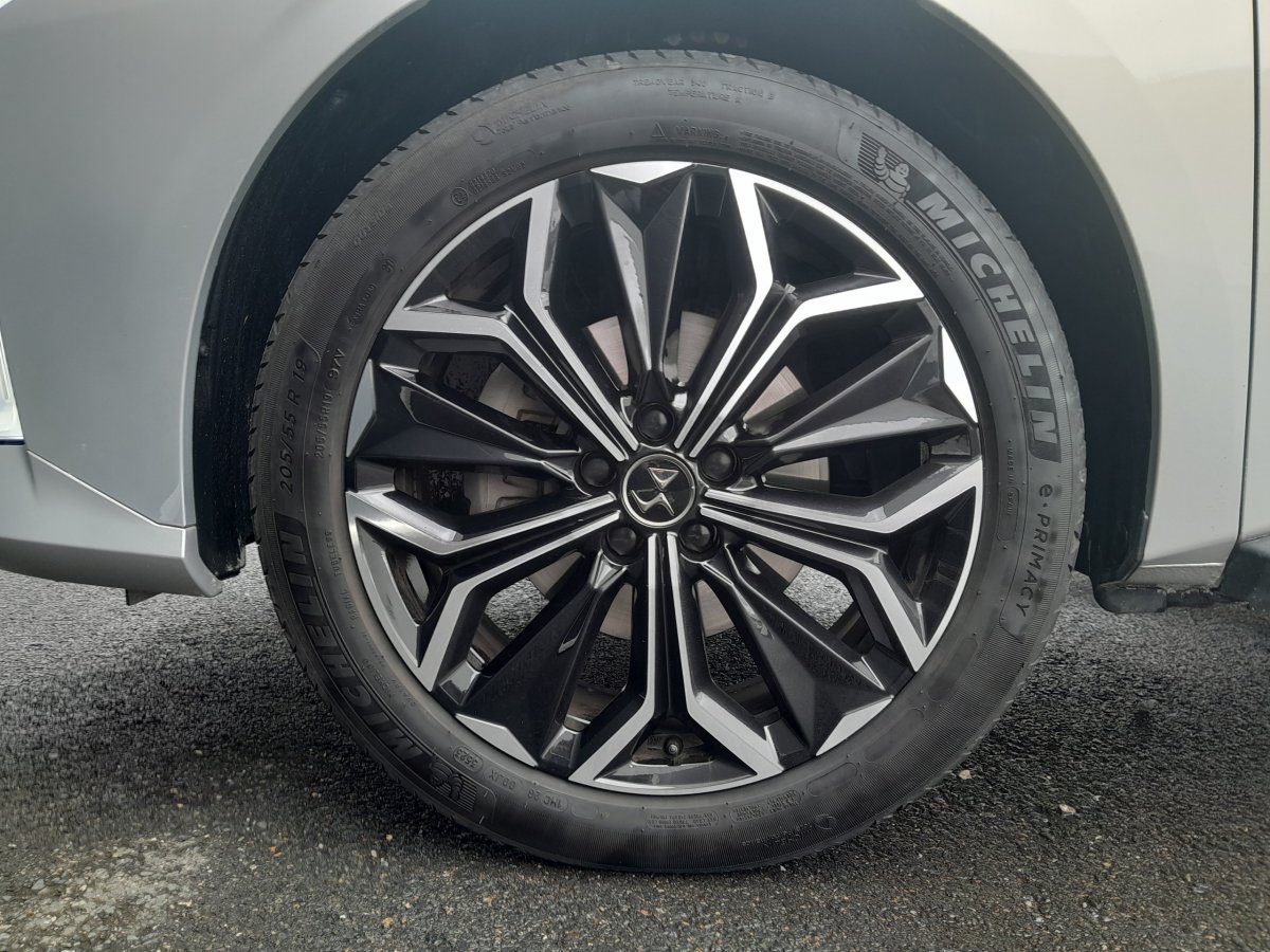 Ds DS 4 (2)