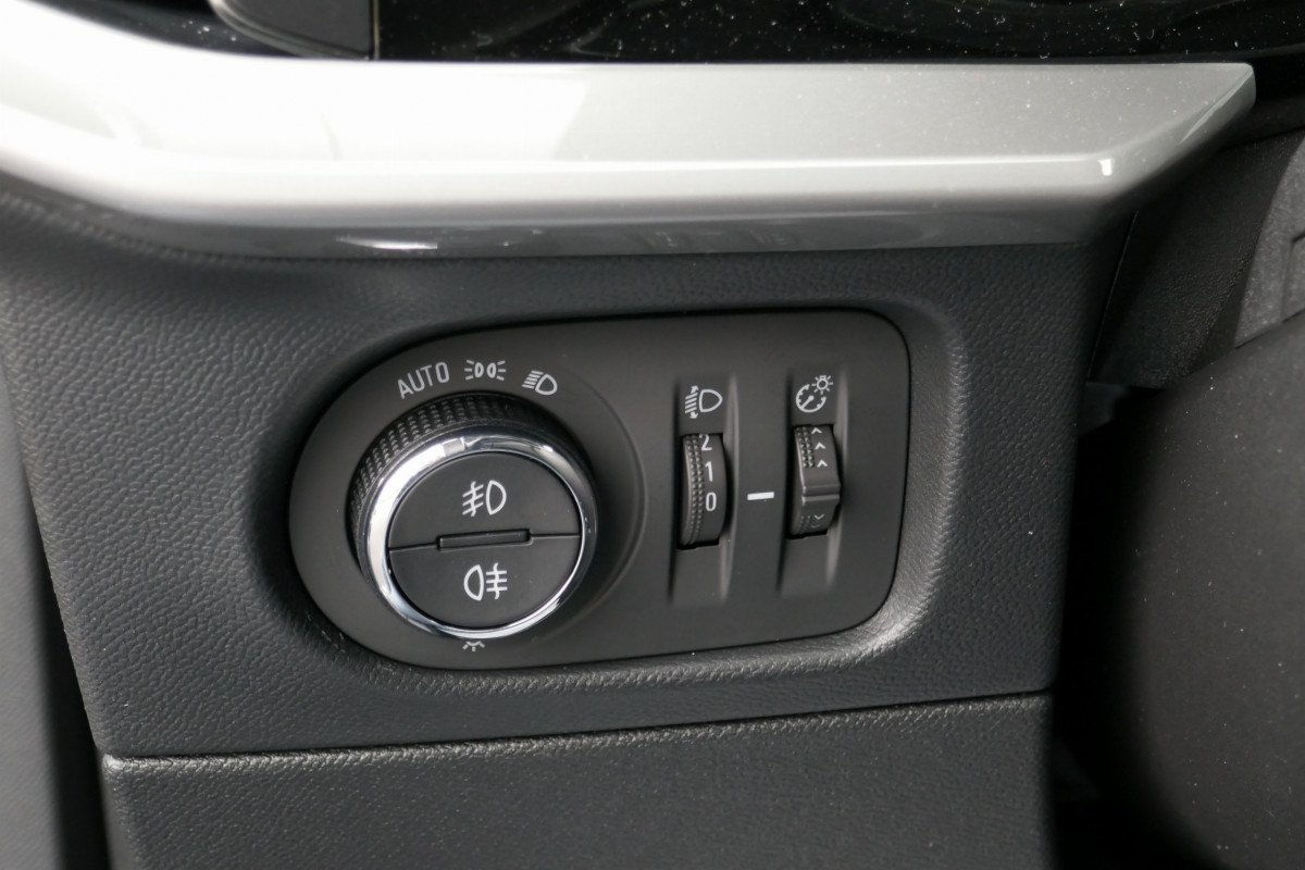 Opel Mokka (2)