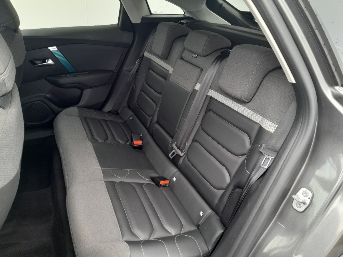 Citroën Ë-C4 (3)
