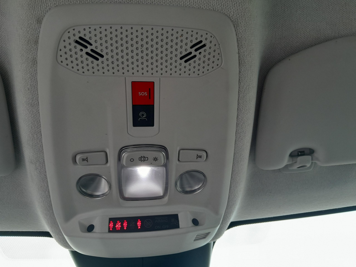 Citroën Ë-C4 (3)