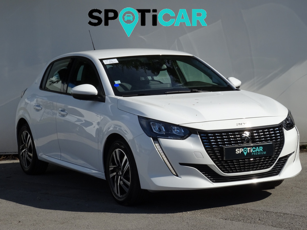 Peugeot 208 (2)