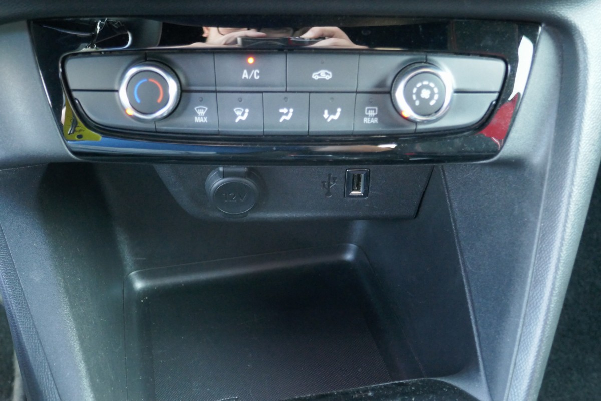 Opel Corsa (6)