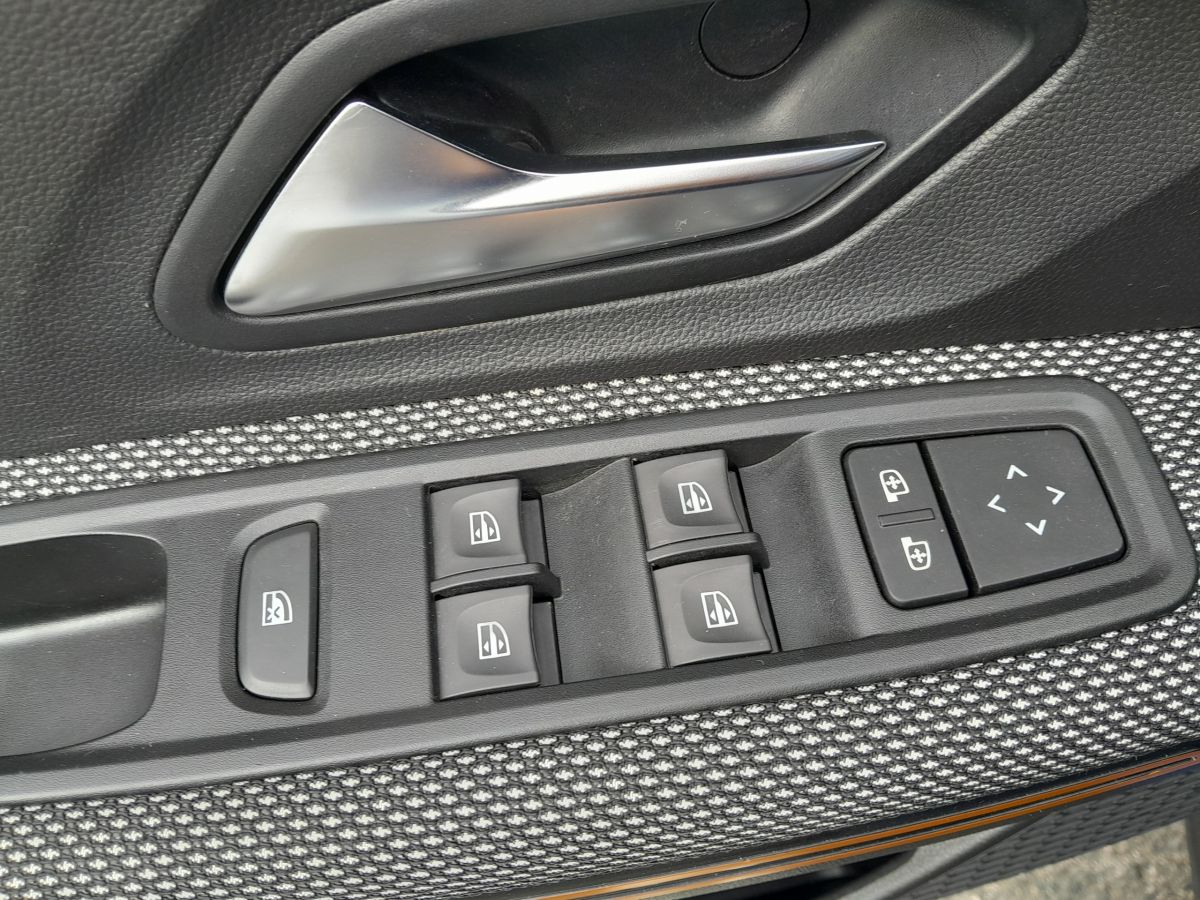 Dacia Sandero Stepway (3)