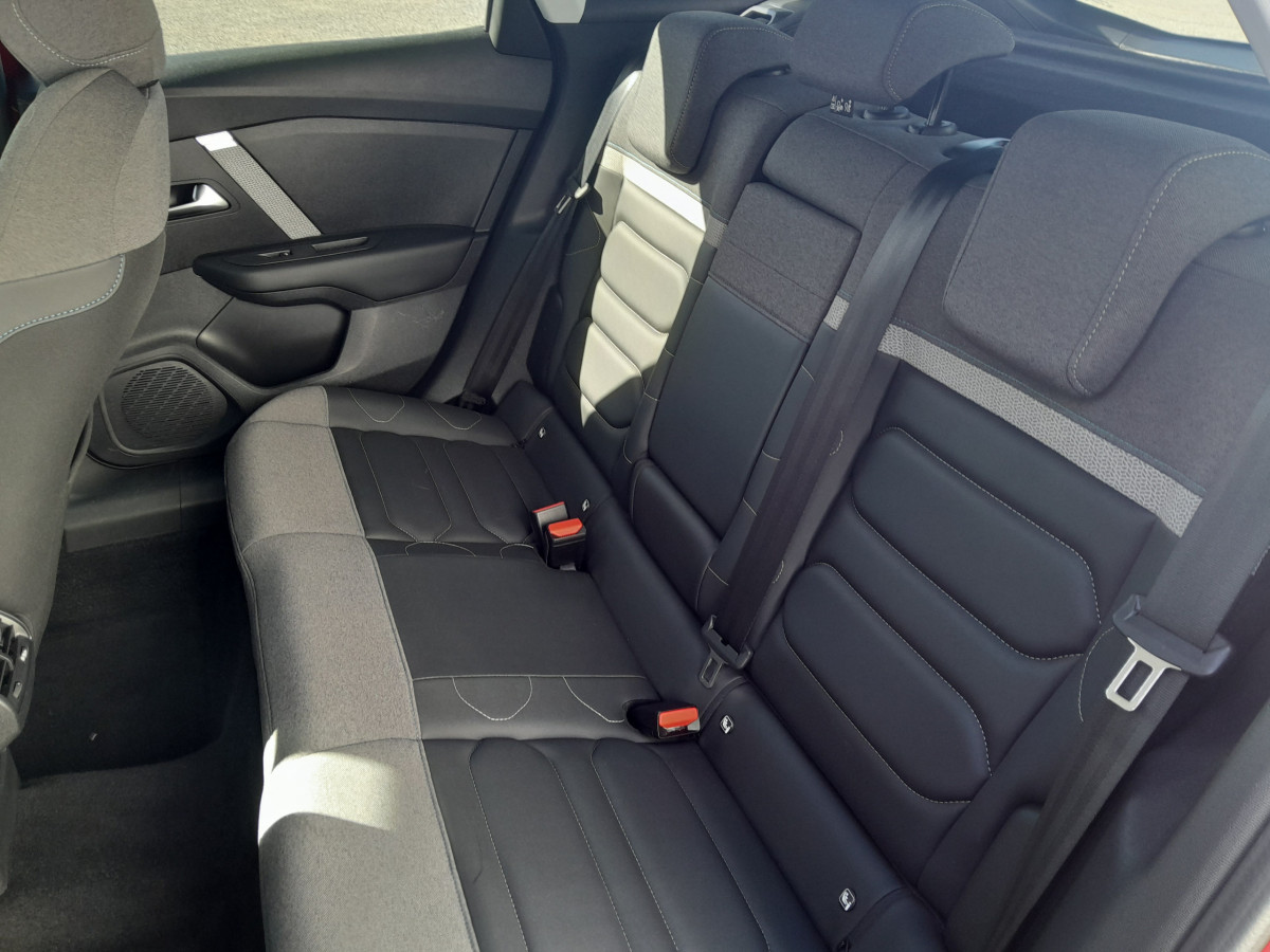 Citroën C4 (3)