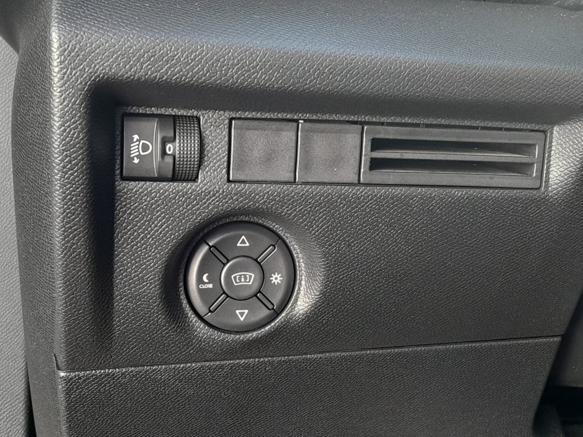 Citroën C4 (3)