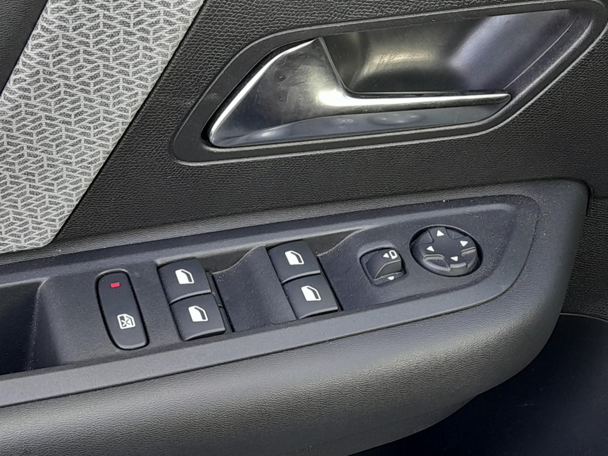 Citroën C4 (3)