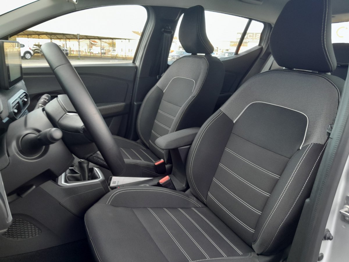 Dacia Sandero (3)
