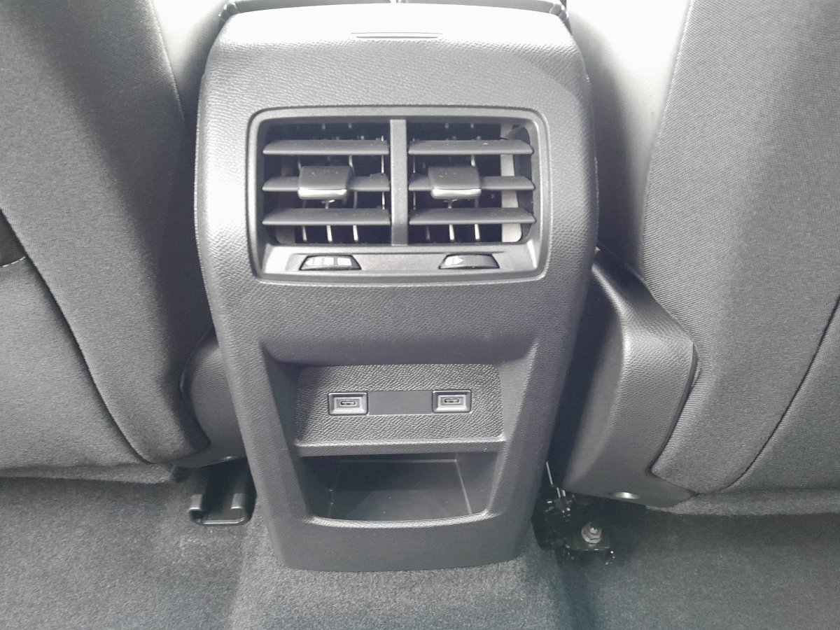 Peugeot 308 (3)