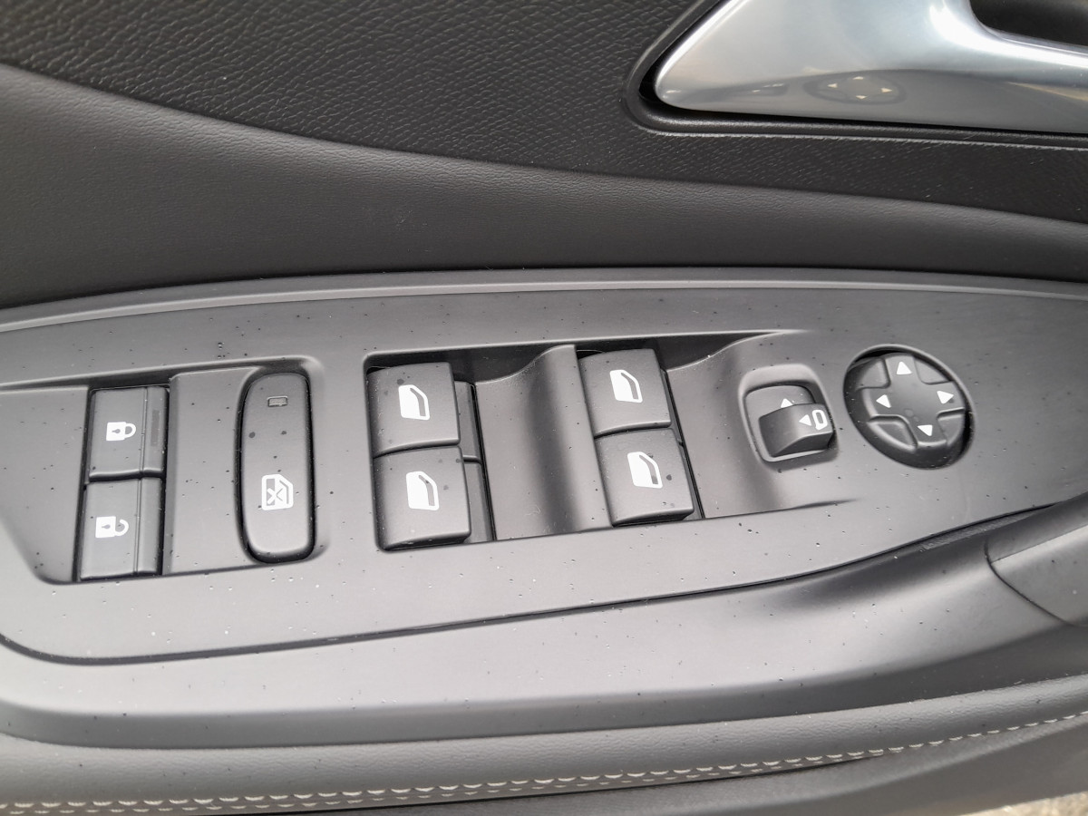 Peugeot 308 (3)