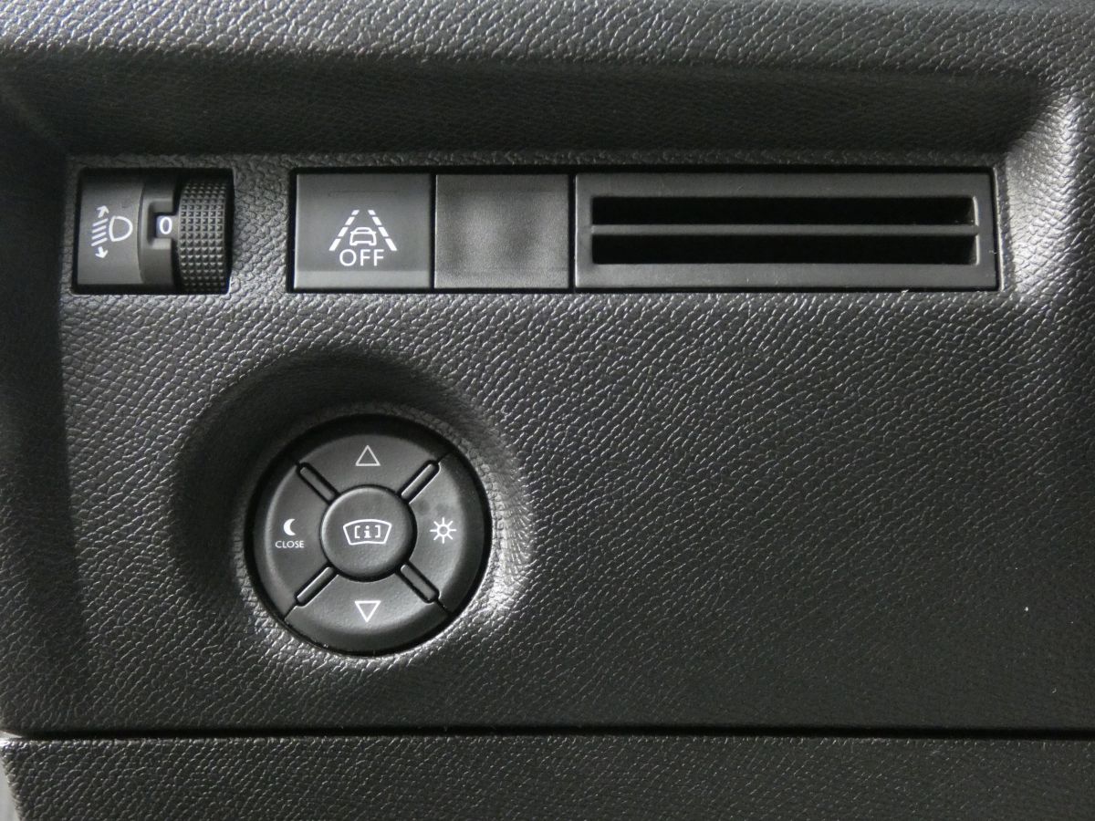 Citroën C4 (3)