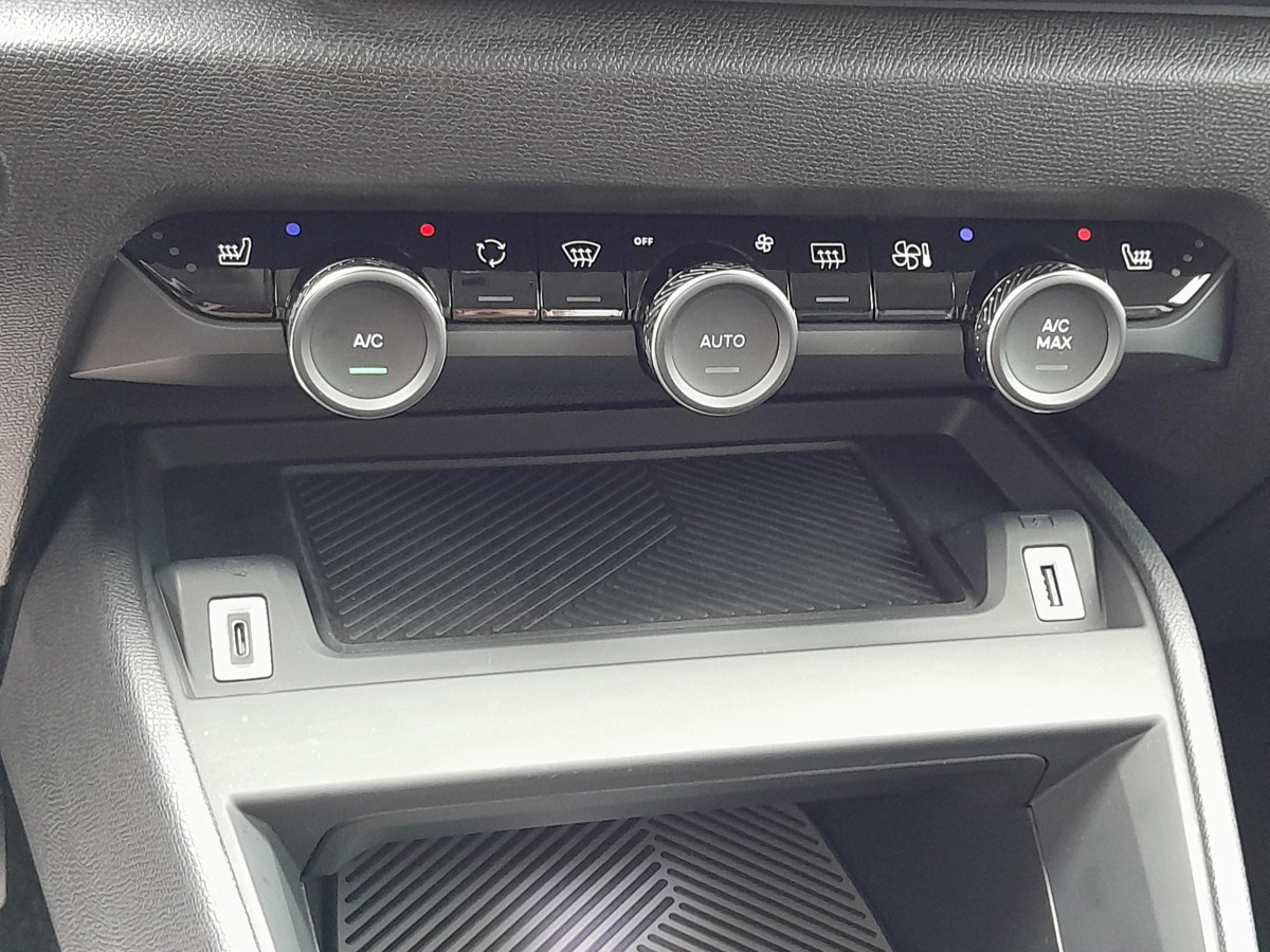 Citroën C4 X