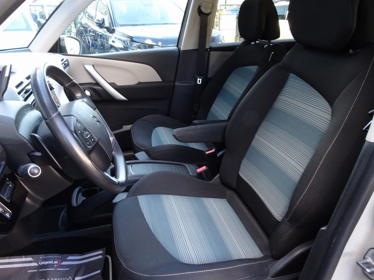 Citroën C4 Picasso (2)