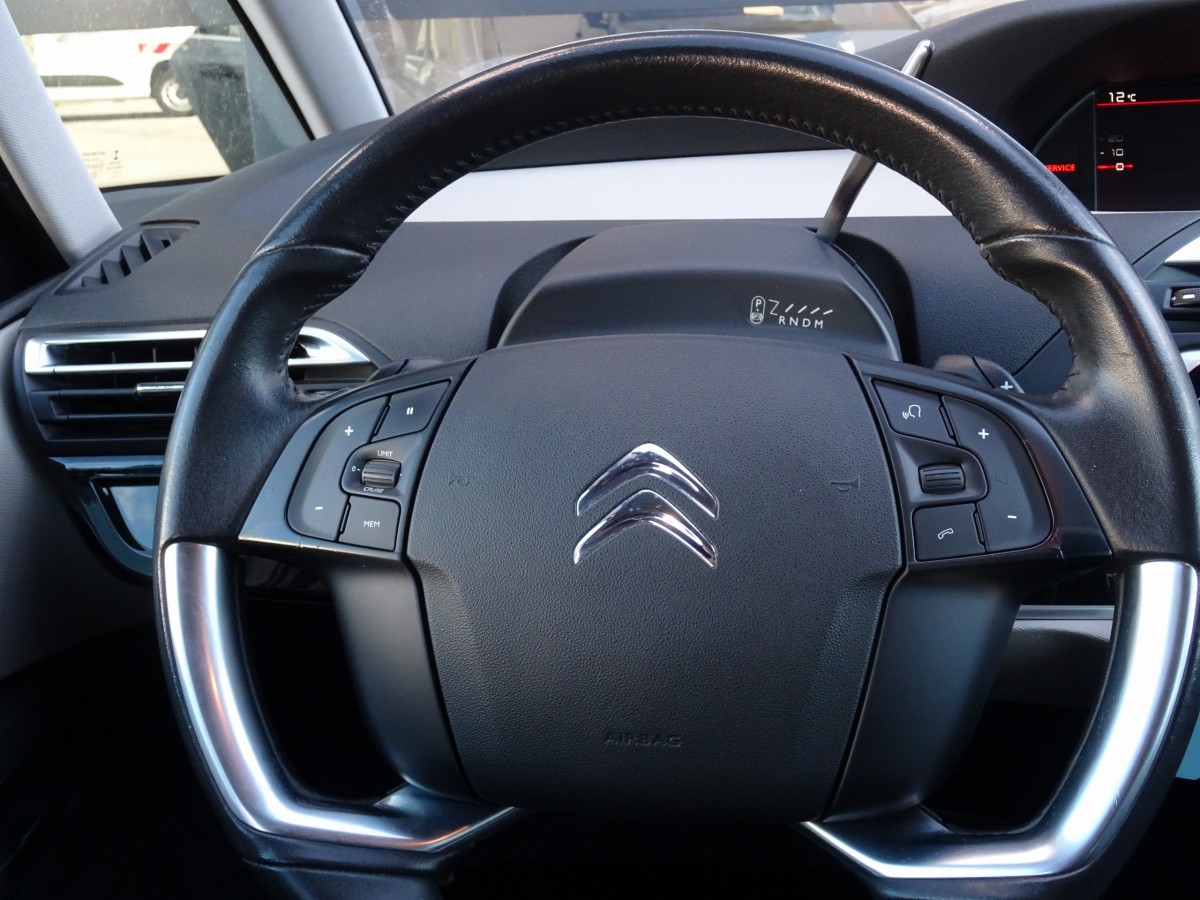 Citroën C4 Picasso (2)