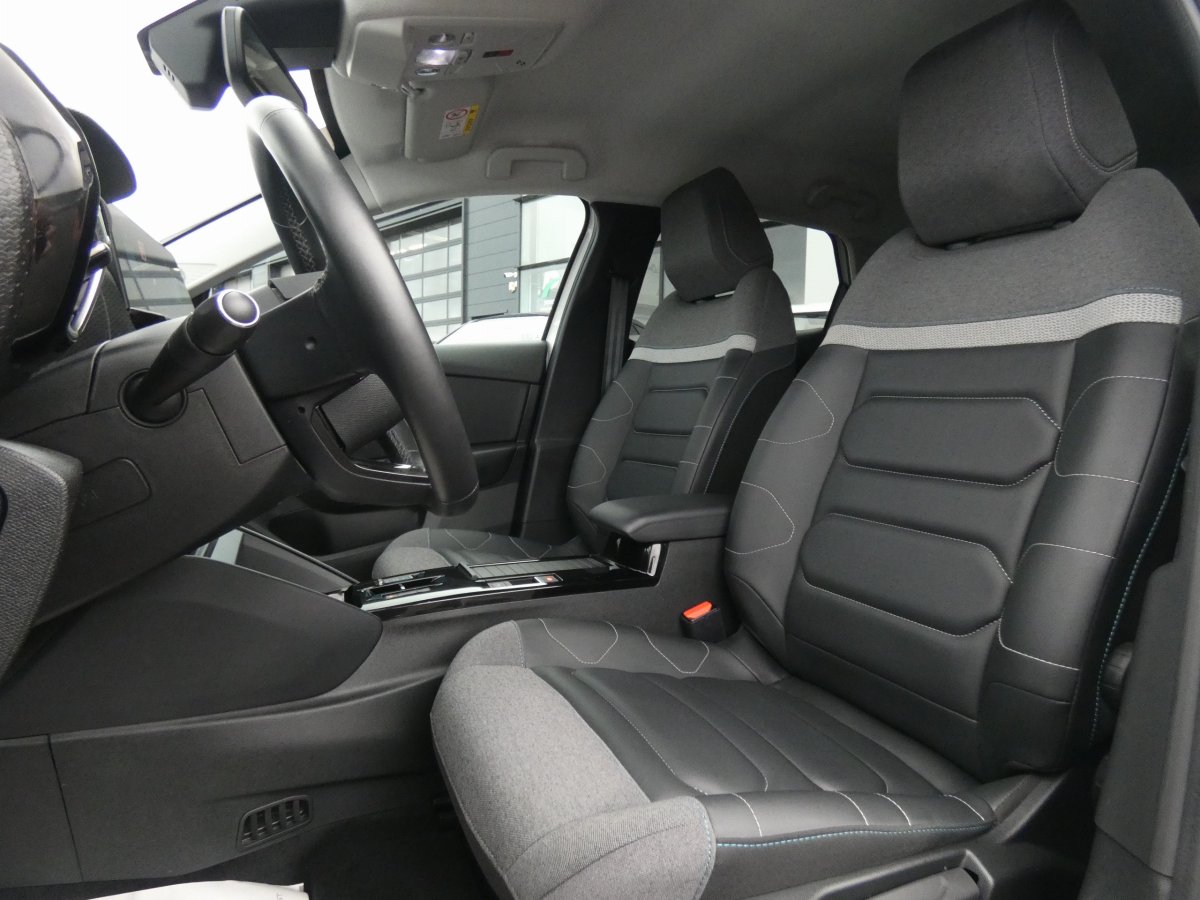 Citroën Ë-C4 (3)