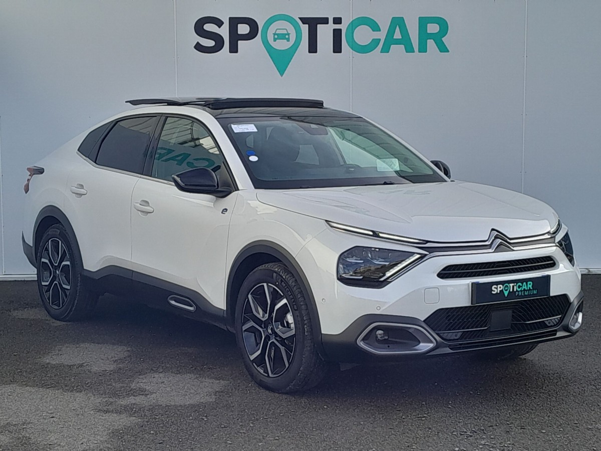 Citroën e-C4 X