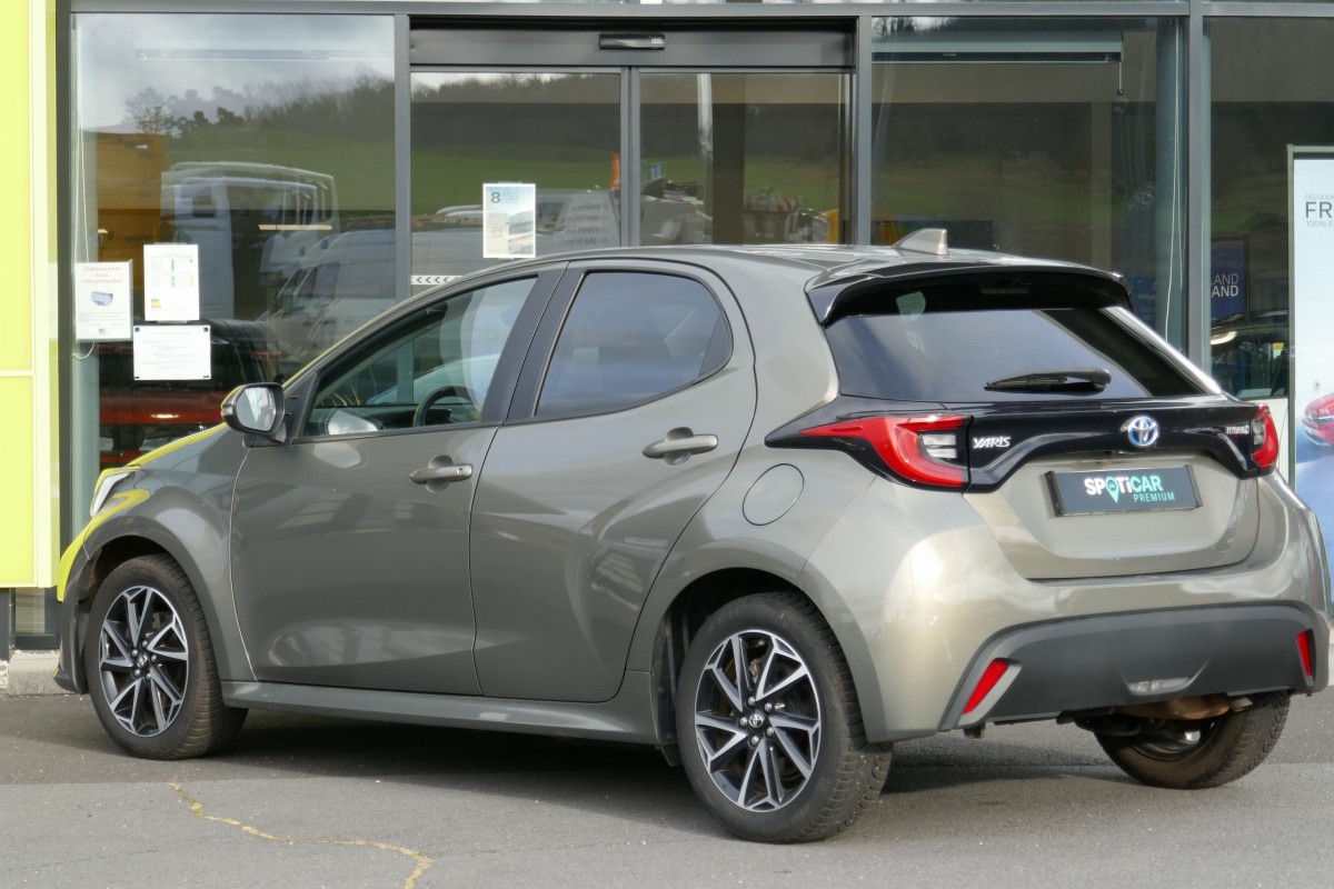 Toyota Yaris Hybride (4)