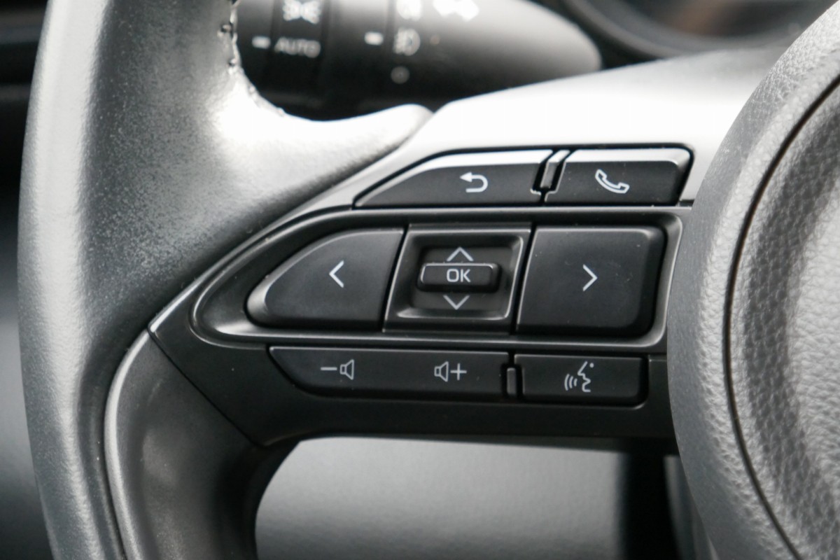 Toyota Yaris Hybride (4)