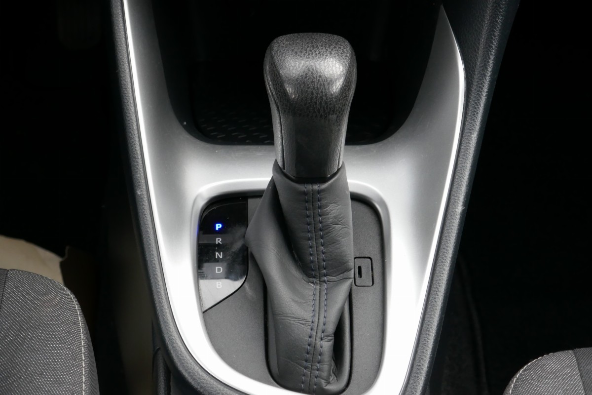 Toyota Yaris Hybride (4)