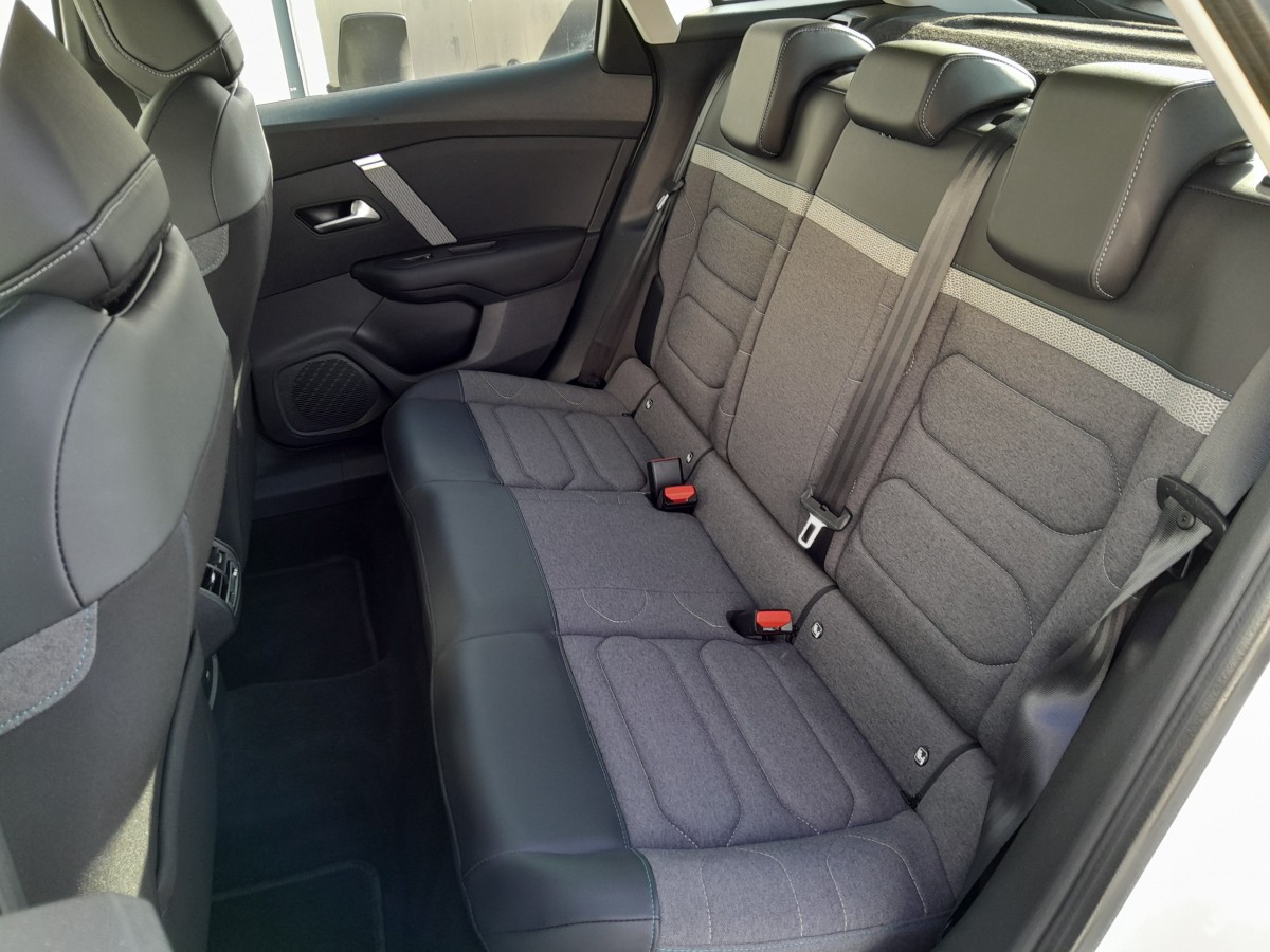 Citroën C4 (3)