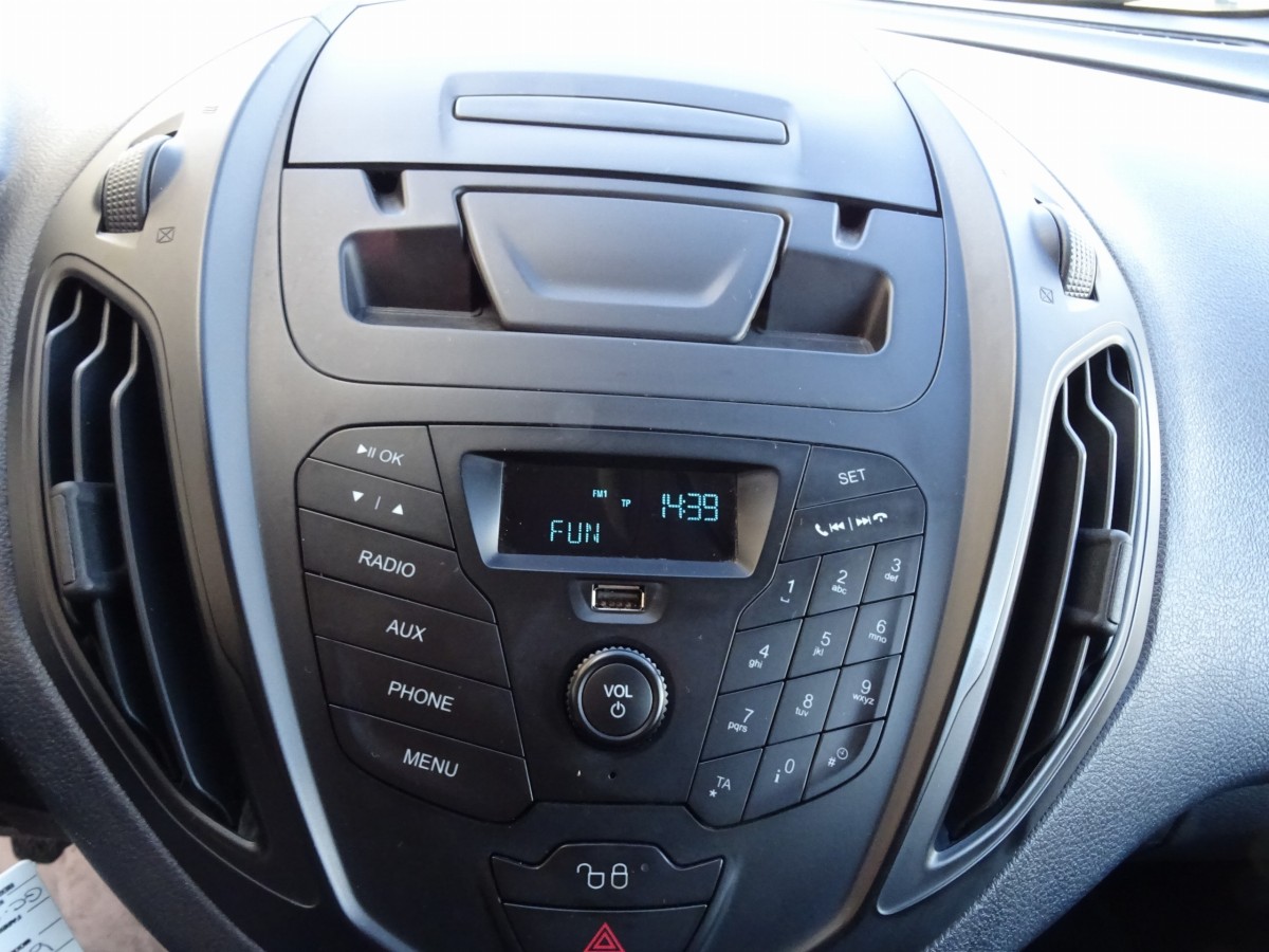 Ford Transit Courier